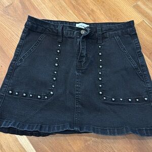 Super down black studded skirt